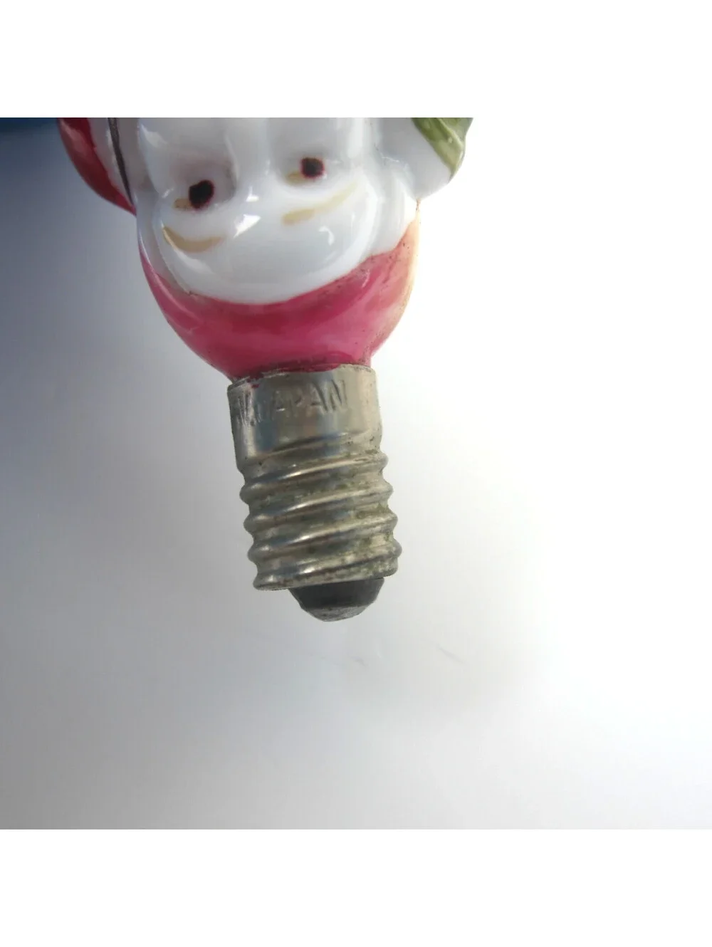 Vintage Santa Claus Christmas Milk Glass Light Bulb C6 Figural w/ Toy Sack Japan